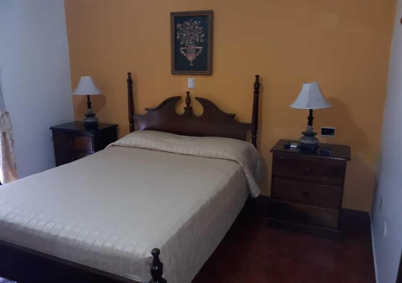 Hotel Acropolis Maya Copán Buitenkant foto