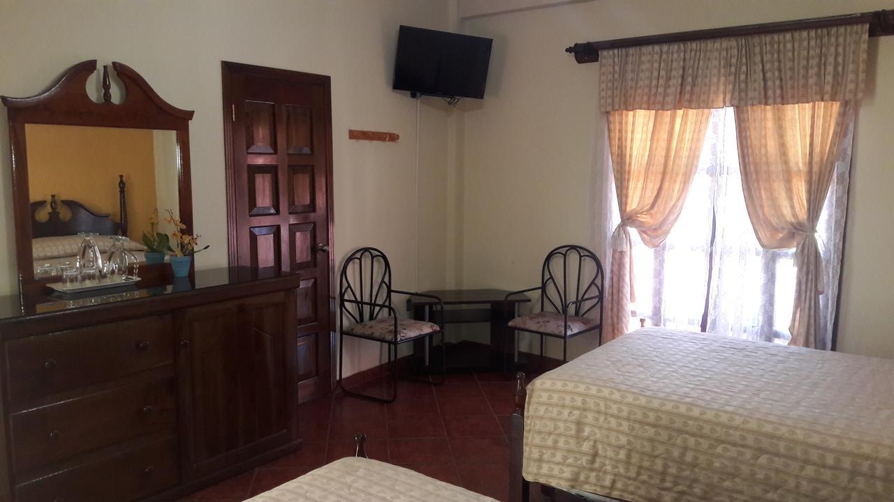 Hotel Acropolis Maya Copán Buitenkant foto