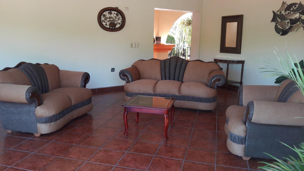 Hotel Acropolis Maya Copán Buitenkant foto